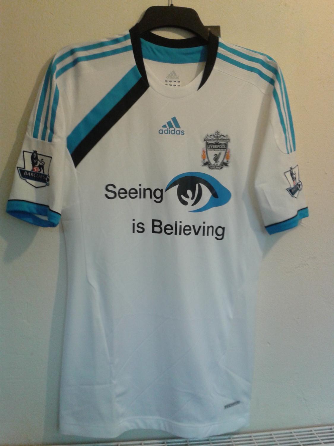 maillot équipe de liverpool fc particulier 2011-2012 pas cher