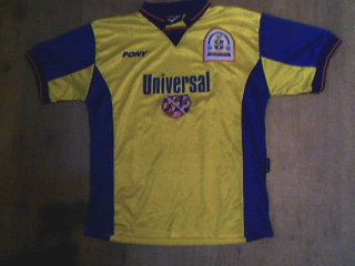 maillot équipe de luton town exterieur 1996-1997 rétro