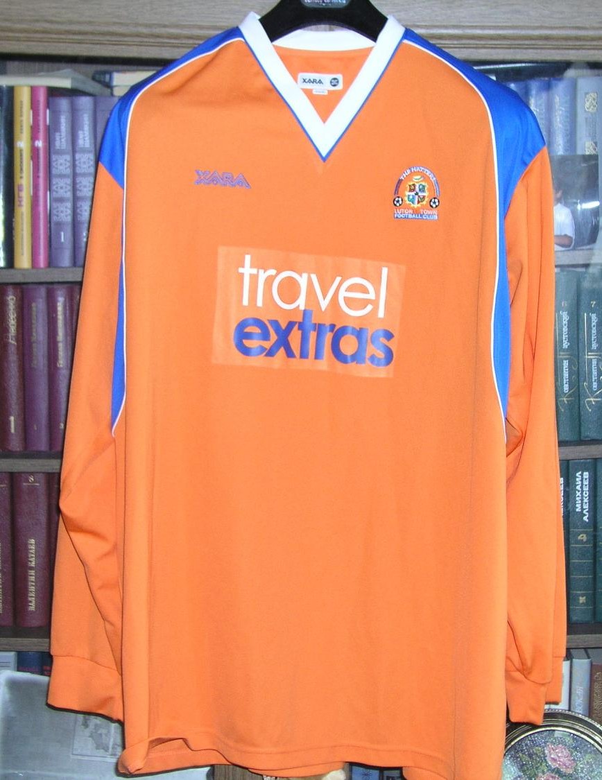 maillot équipe de luton town exterieur 2003-2004 rétro