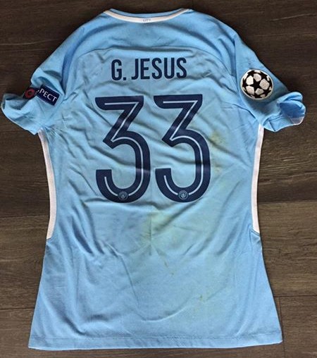 maillot équipe de manchester city domicile 2017-2018 rétro