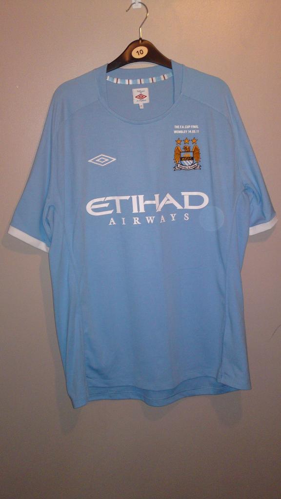 maillot équipe de manchester city réplique 2011 rétro