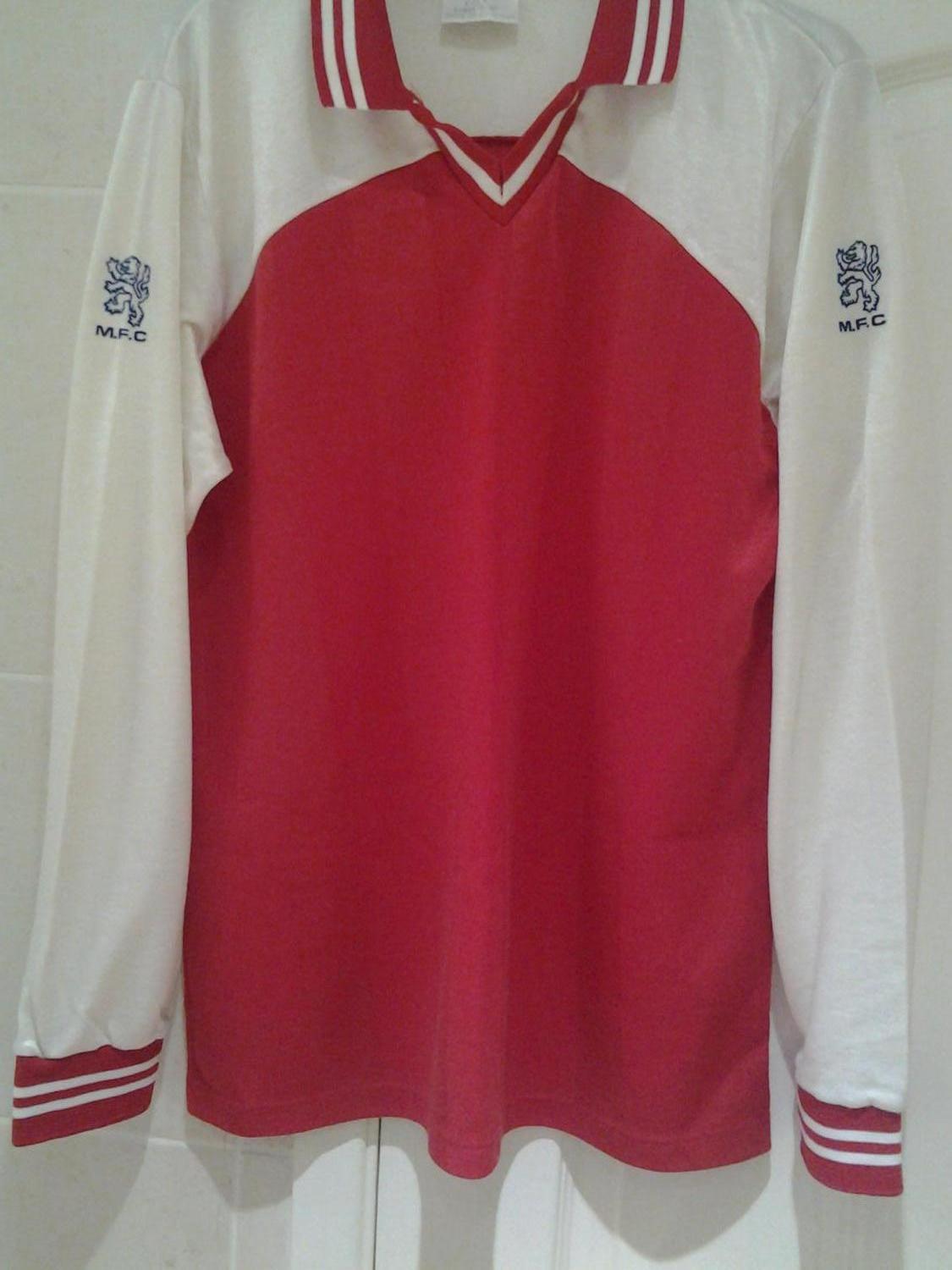 maillot équipe de middlesbrough domicile 1983-1984 pas cher