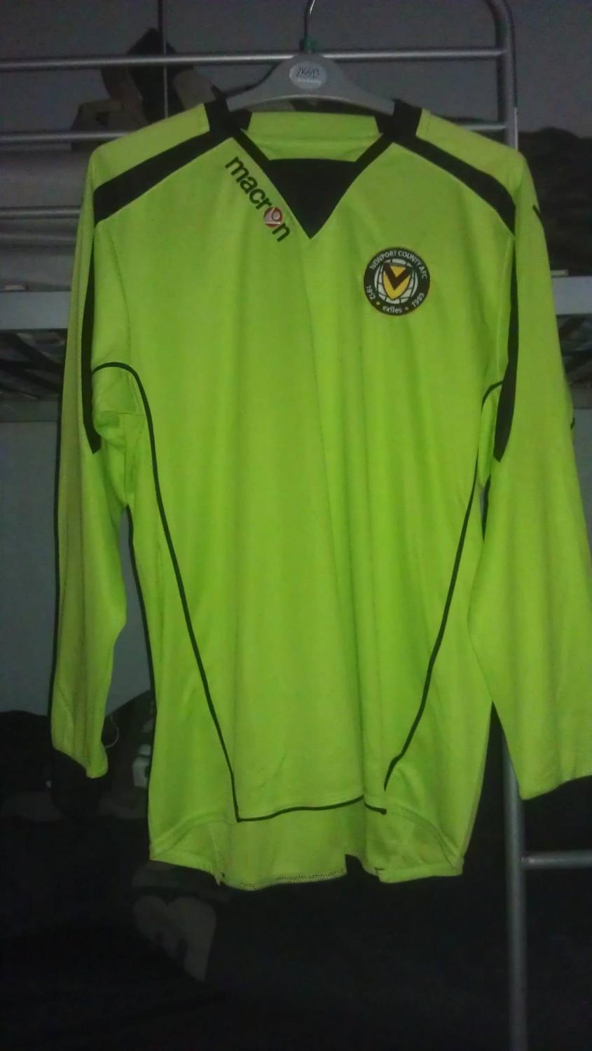 maillot équipe de newport county afc gardien 2012-2013 rétro