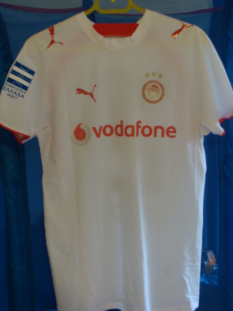 maillot équipe de olympiakos exterieur 2006-2007 rétro