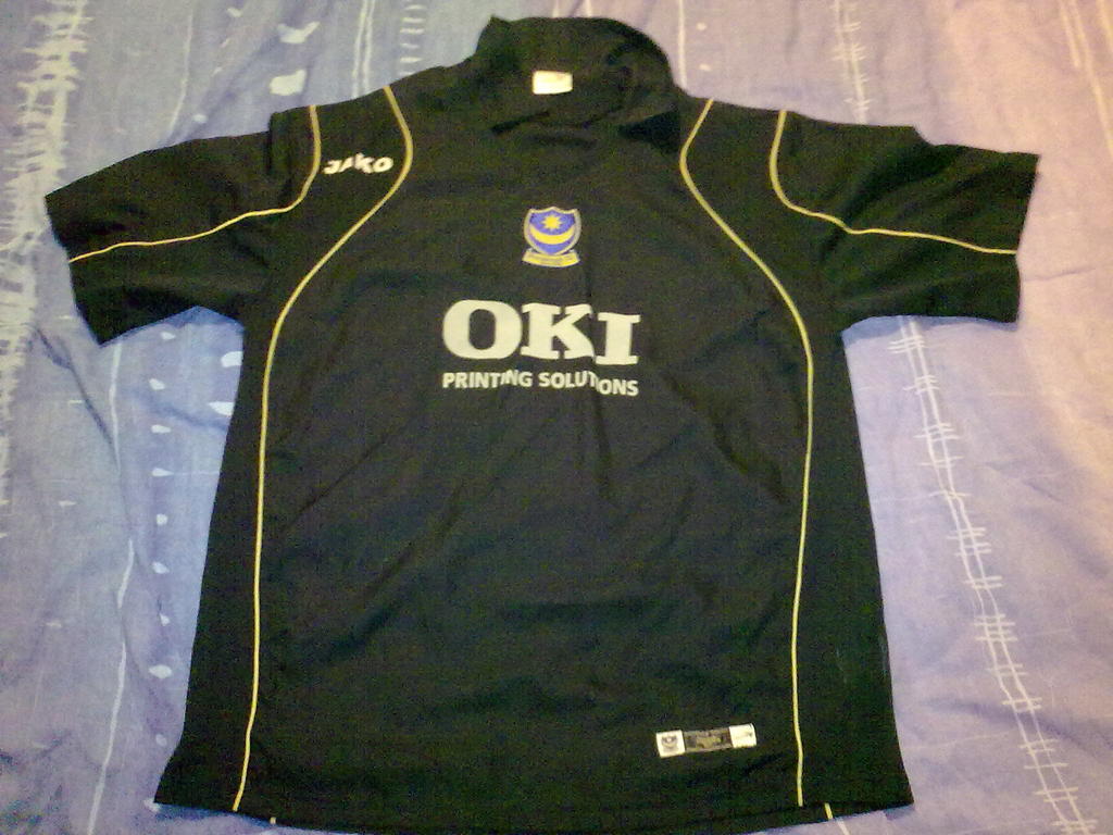 maillot équipe de portsmouth third 2006-2007 rétro