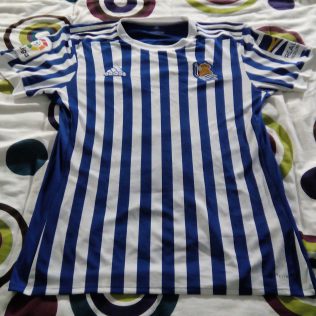 maillot équipe de real sociedad domicile 2017-2018 rétro