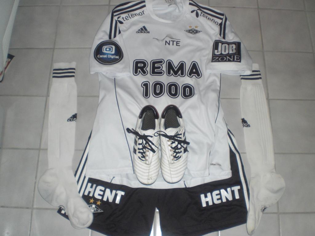 maillot équipe de rosenborg bk domicile 2011 pas cher