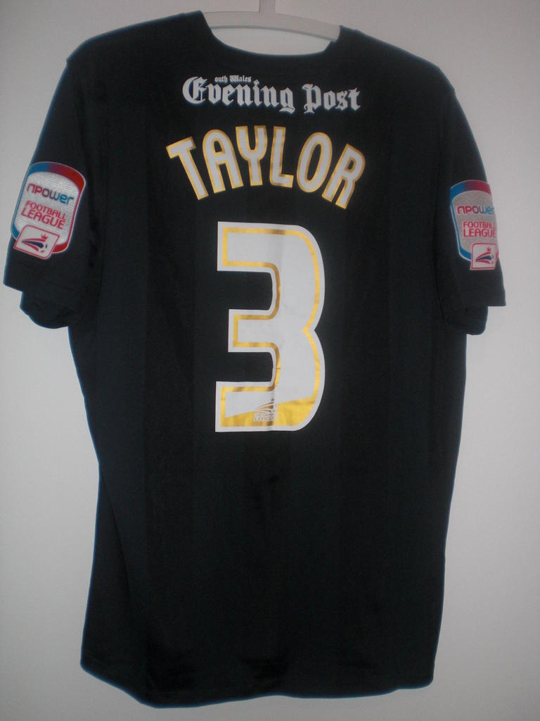 maillot équipe de swansea afc exterieur 2010-2011 rétro