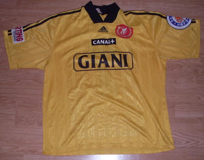 maillot équipe de widzew Łódź third 2000-2001 rétro