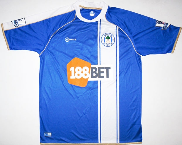 maillot équipe de wigan athletic domicile 2010-2011 rétro