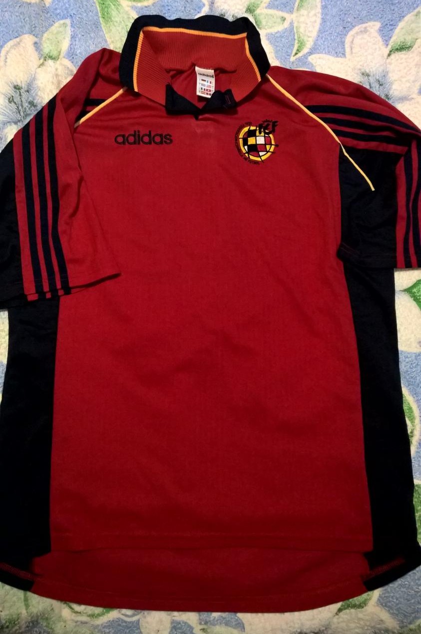 maillot espagne particulier 1997 pas cher