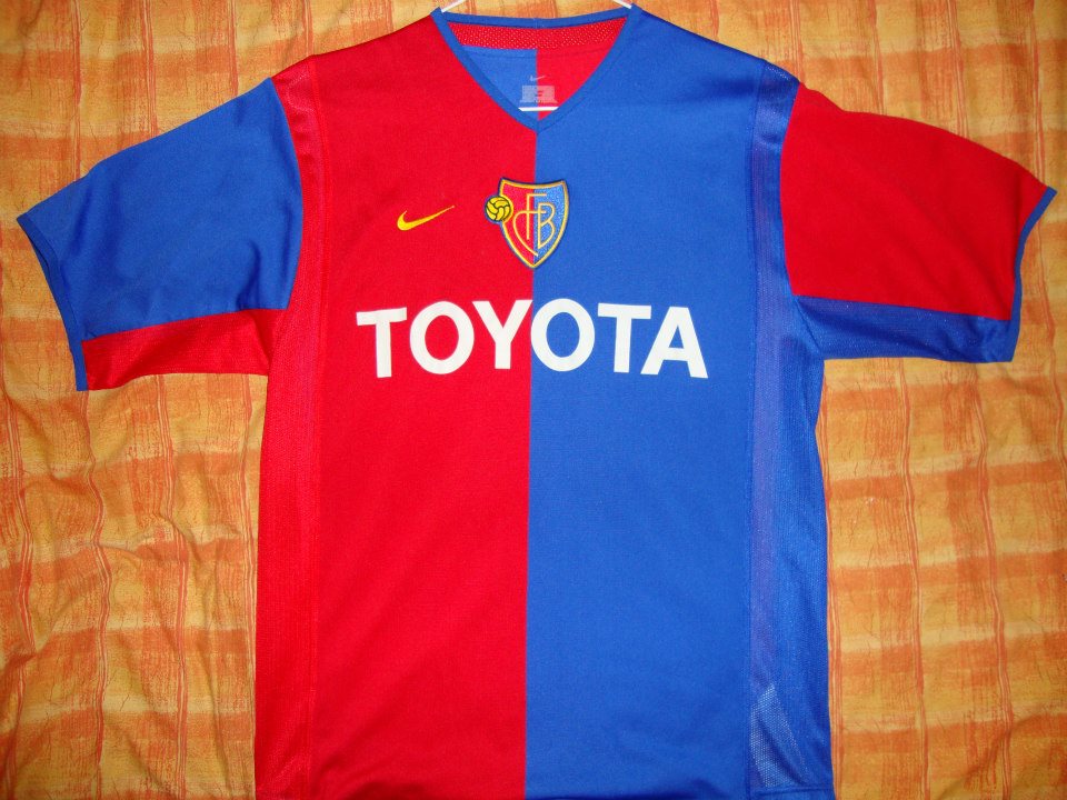 maillot fc bale domicile 2002-2004 rétro