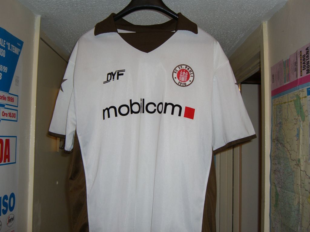 maillot fc sankt pauli third 2005-2006 rétro