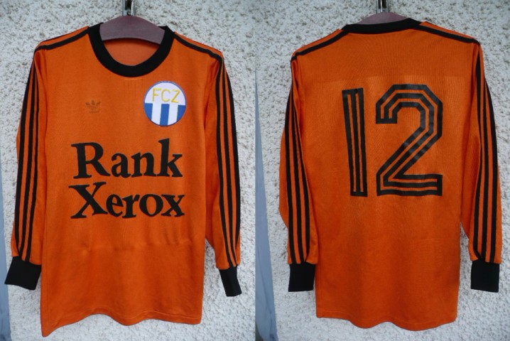 maillot fc zurich third 1980-1982 rétro