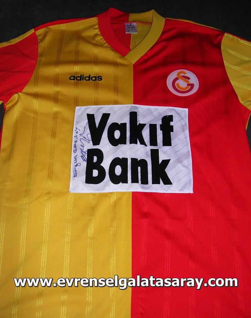 maillot galatasaray domicile 1995-1996 rétro