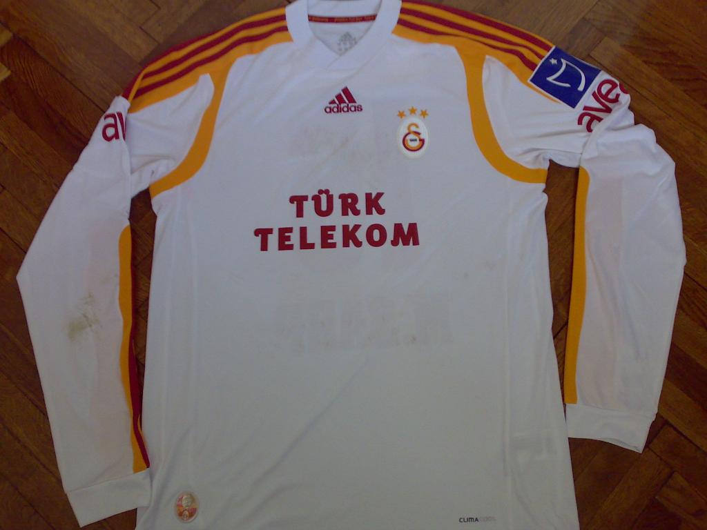 maillot galatasaray domicile 2009-2010 rétro