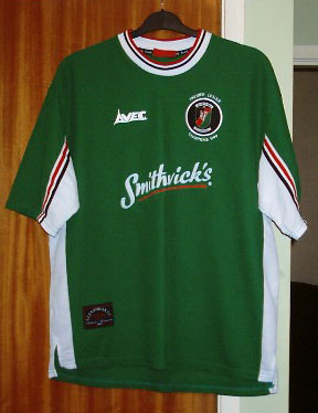 maillot glentoran domicile 1999-2000 rétro