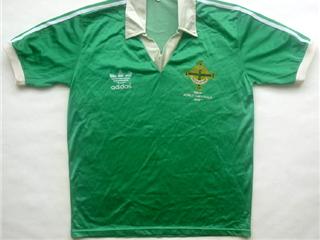 maillot irlande du nord particulier 1982 pas cher