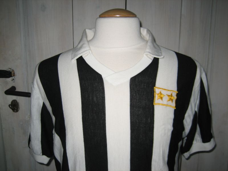 maillot juventus fc domicile 1981 pas cher