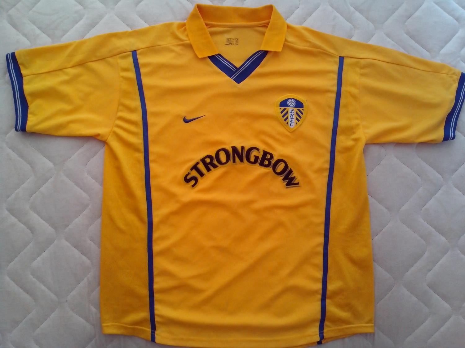 maillot leeds united exterieur 2000-2002 rétro