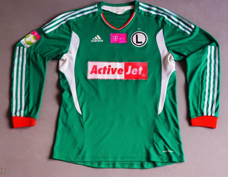 maillot legia varsovie exterieur 2011-2013 rétro