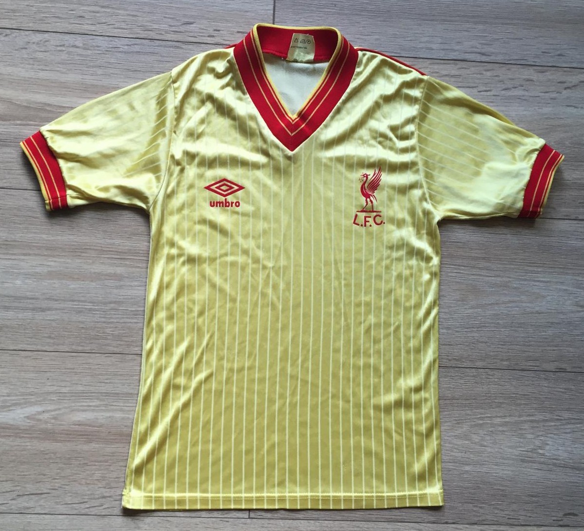 maillot liverpool fc exterieur 1984-1985 rétro