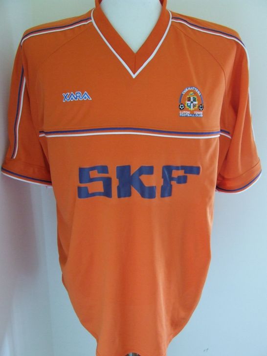 maillot luton town exterieur 2001-2002 rétro