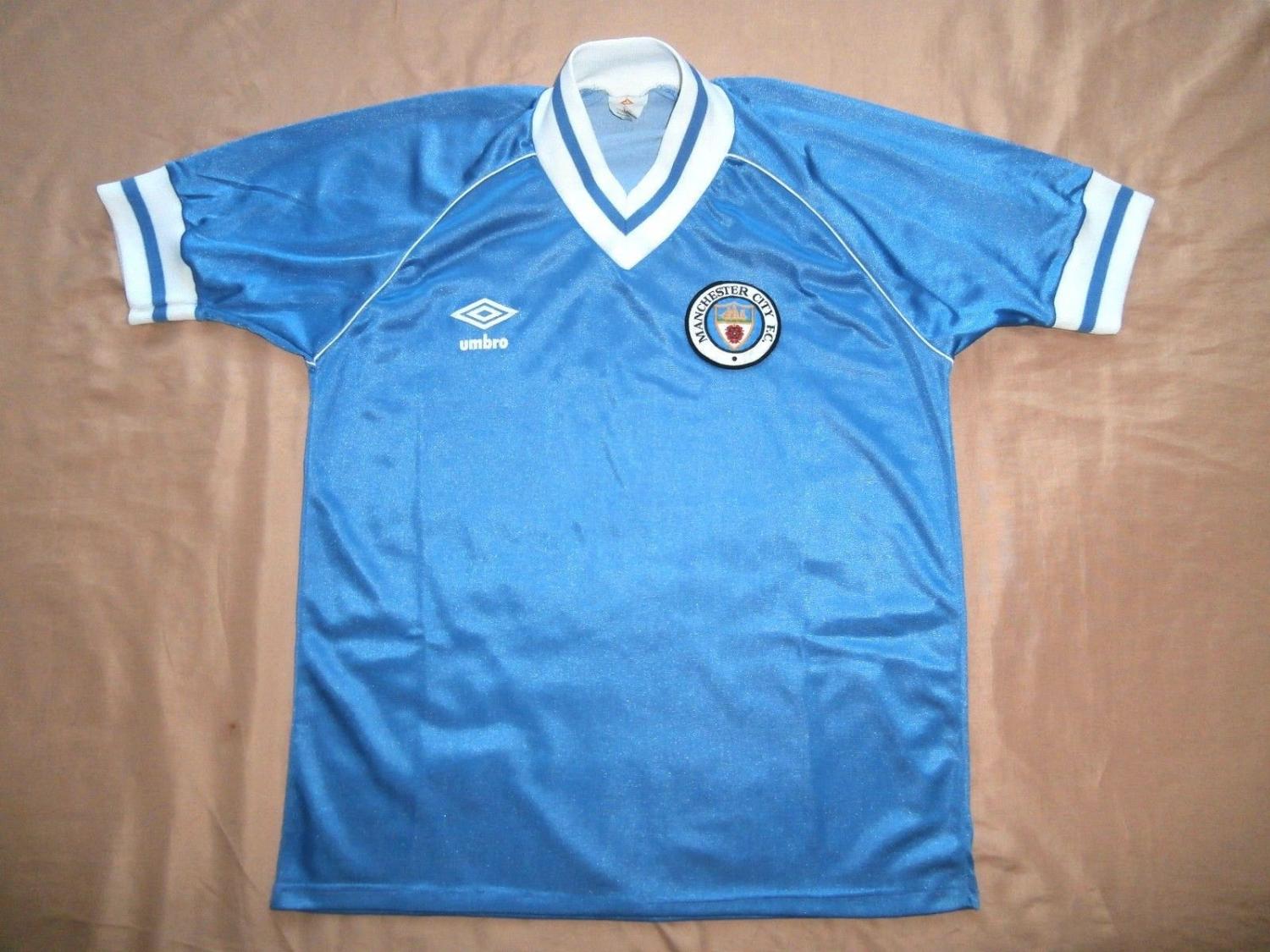 maillot manchester city domicile 1982-1983 rétro