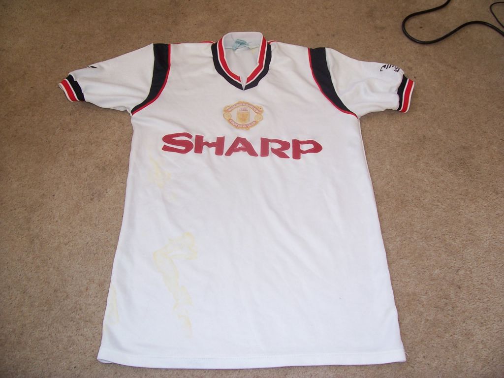 maillot manchester united exterieur 1984-1986 rétro