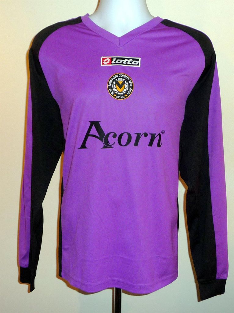 maillot newport county afc gardien 2009-2010 rétro