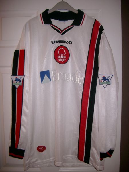 maillot nottingham forest exterieur 1998-1999 rétro