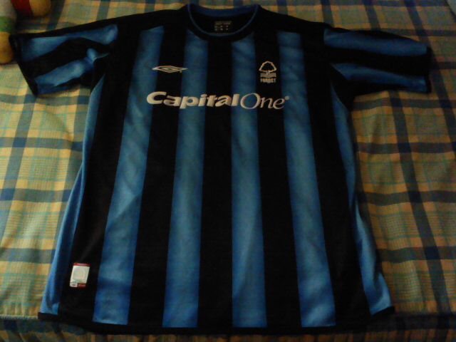 maillot nottingham forest third 2003-2005 rétro