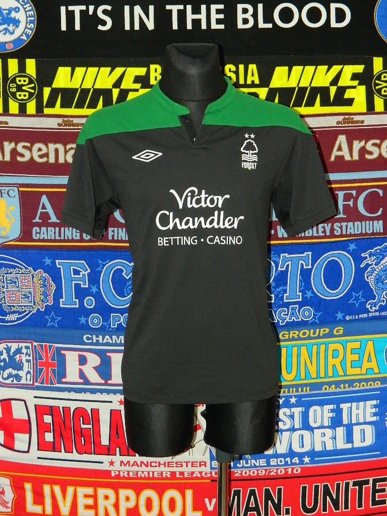 maillot nottingham forest third 2011-2012 rétro