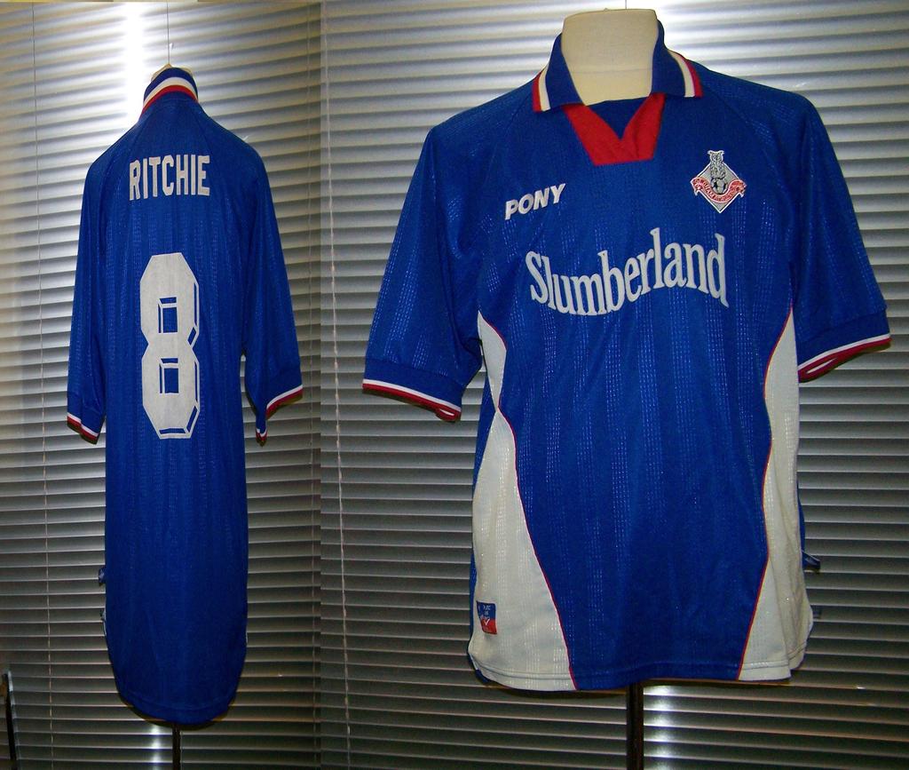 maillot oldham athletic afc domicile 1998-2000 rétro