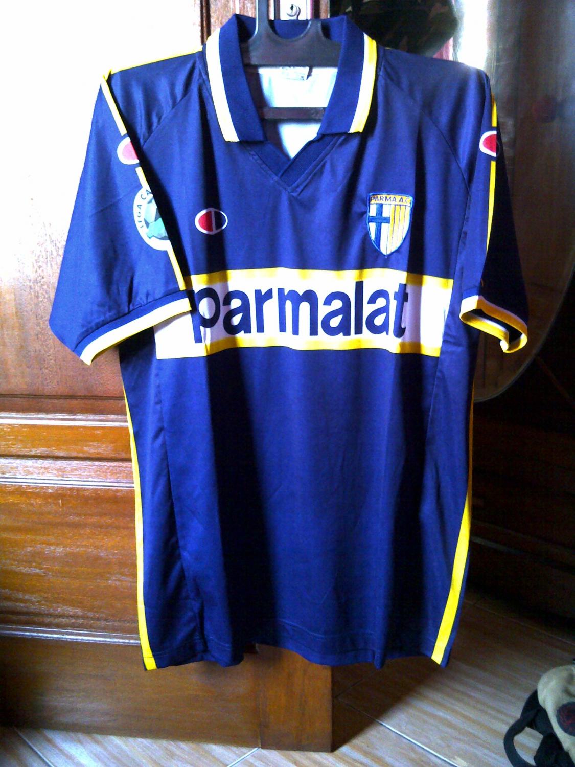 maillot parma particulier 1999-2000 pas cher