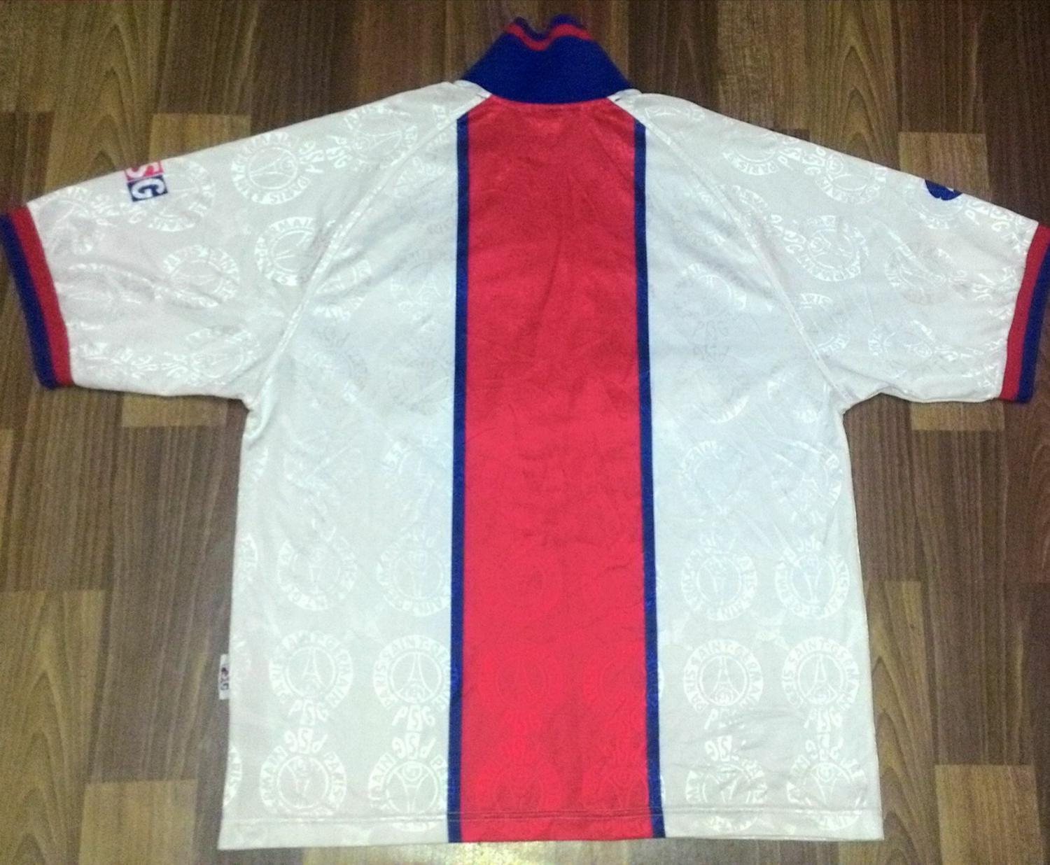 maillot psg exterieur 1996-1997 rétro