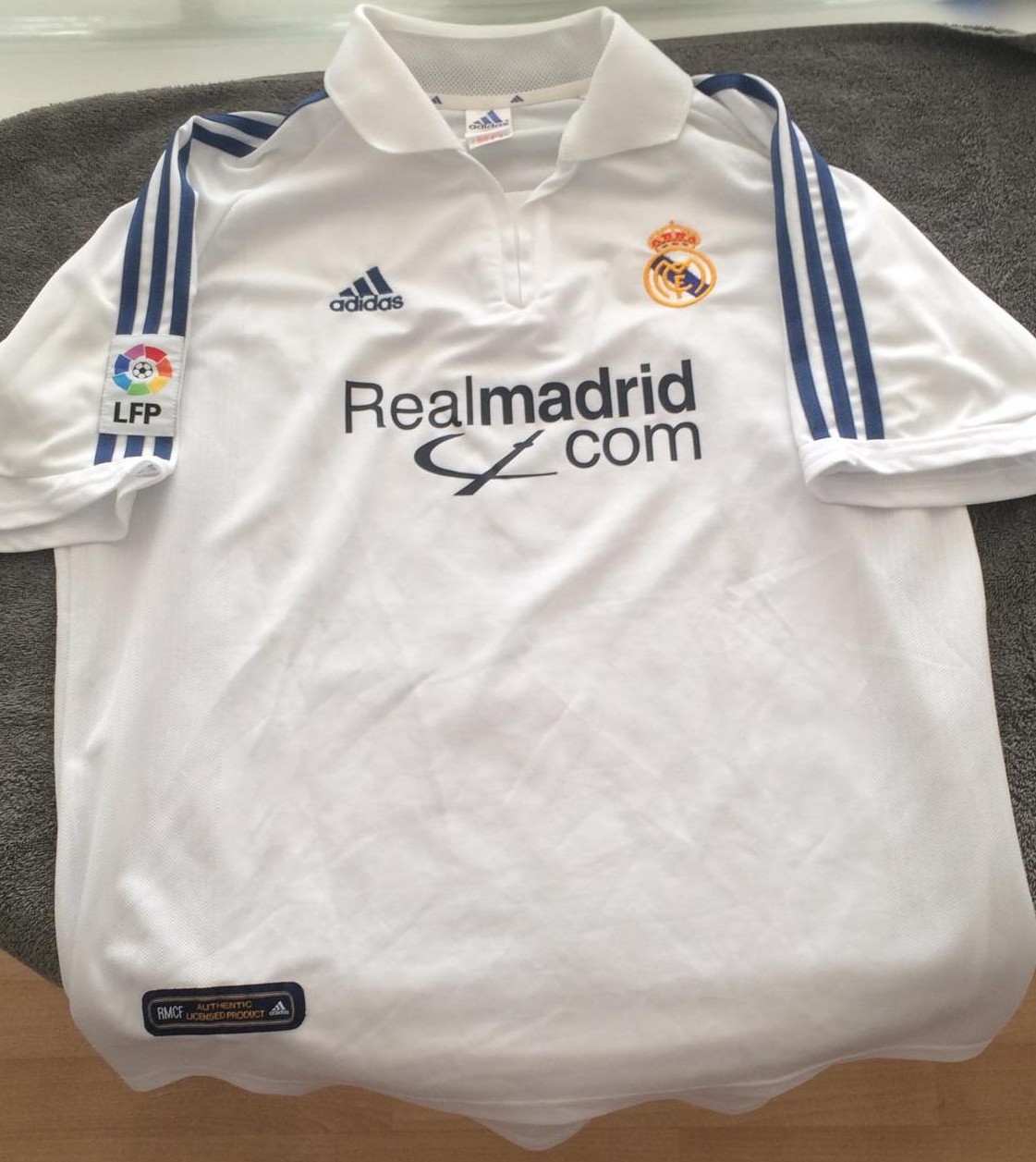 maillot real madrid domicile 2001-2002 pas cher