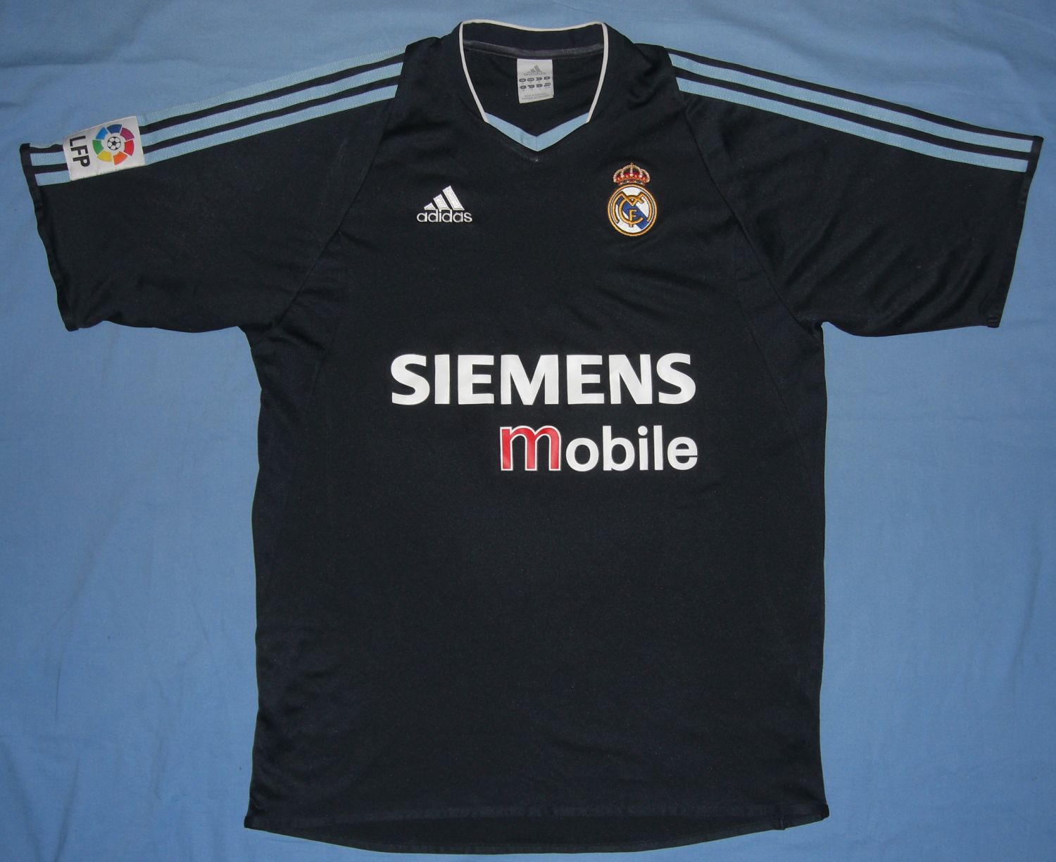 maillot real madrid exterieur 2003-2004 rétro