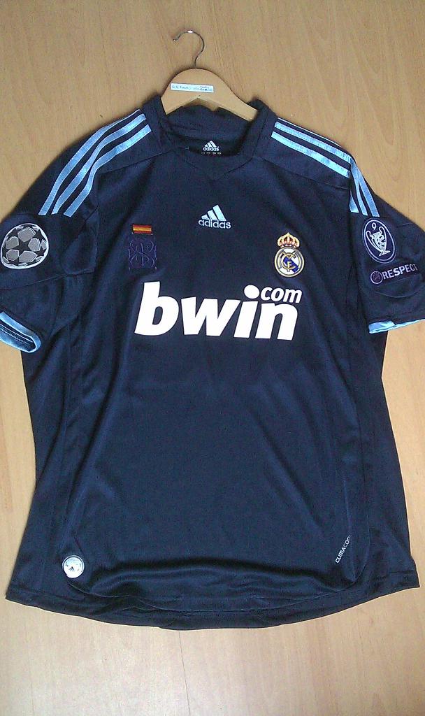 maillot real madrid exterieur 2009-2010 pas cher