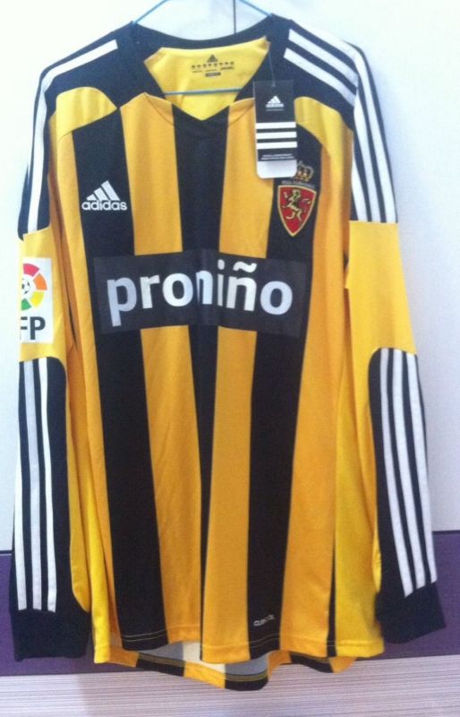 maillot real saragosse exterieur 2011-2012 rétro