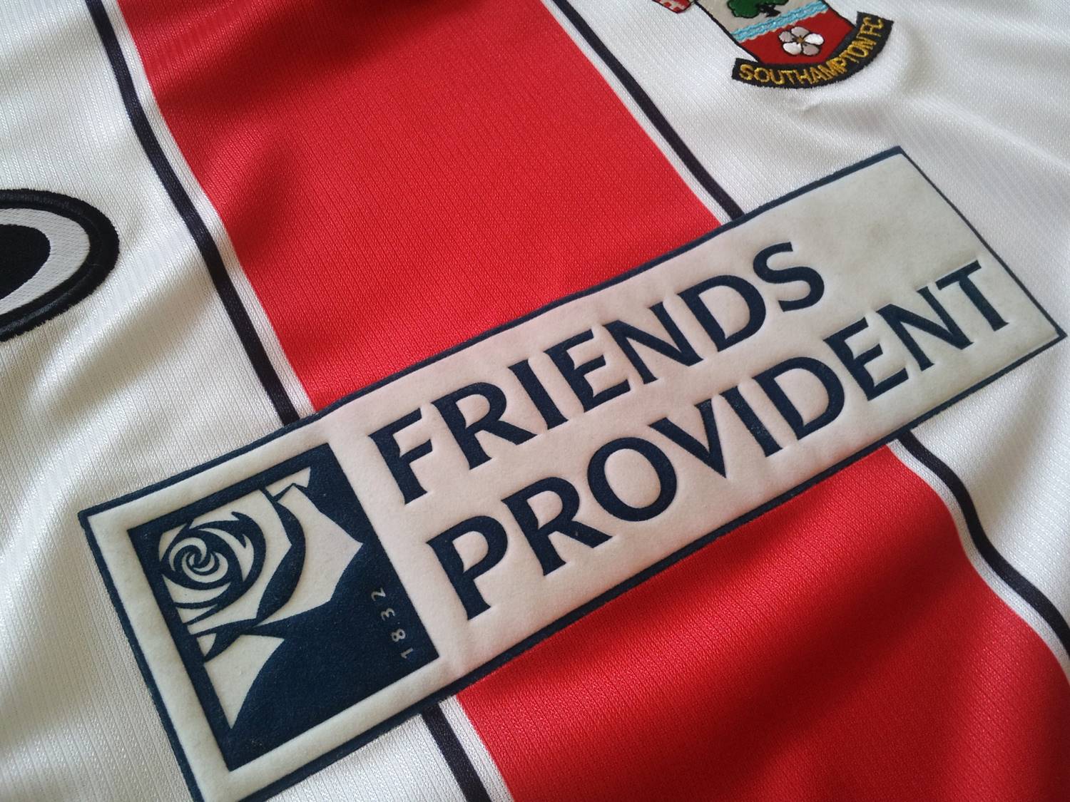 maillot southampton fc domicile 1999-2001 rétro