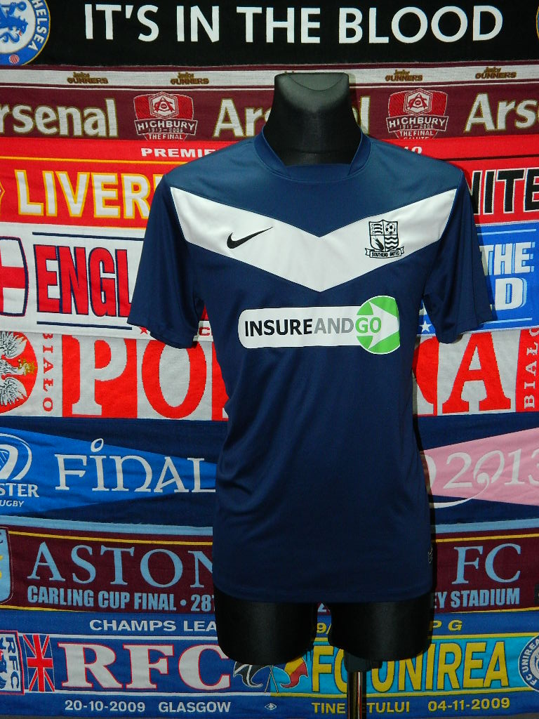 maillot southend united domicile 2011-2012 rétro