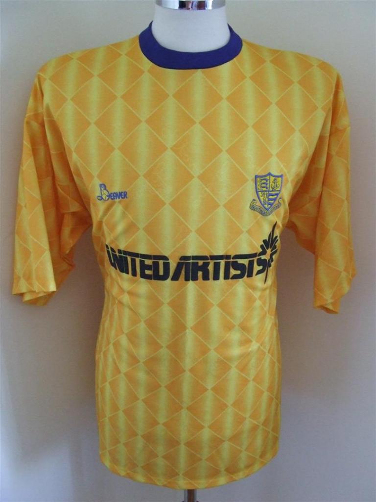 maillot southend united third 1995-1996 rétro