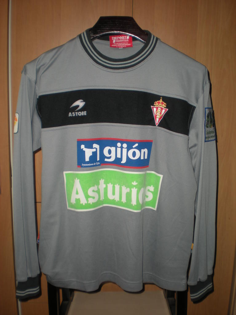 maillot sporting de gijón gardien 2001-2002 rétro