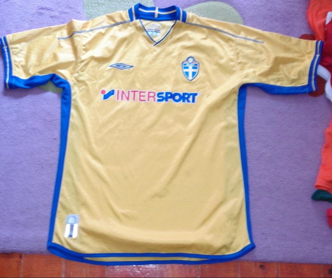 maillot suède domicile 2004 pas cher