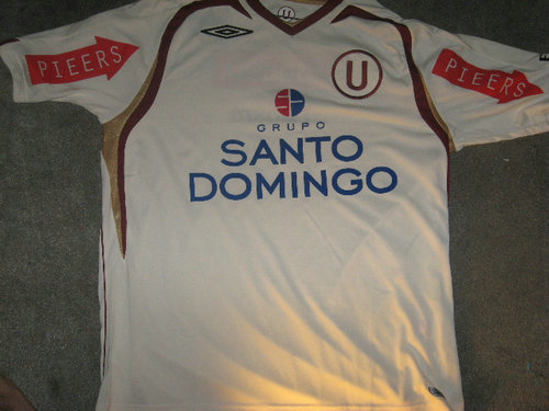 maillot universitario domicile 2008-2009 pas cher