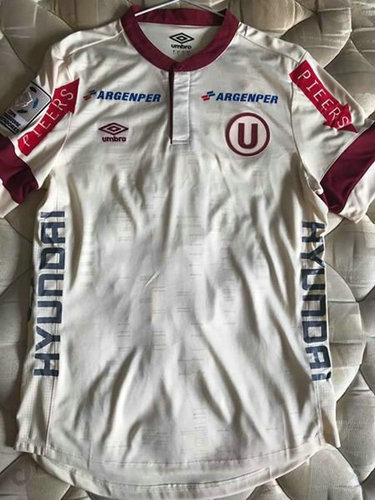 maillot universitario domicile 2014 rétro