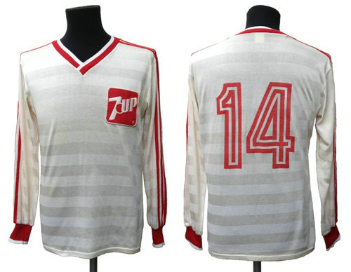 maillots argentinos juniors réplique 1985 pas cher