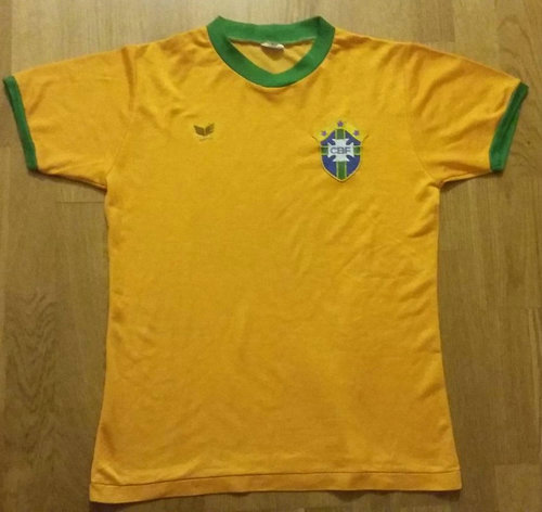 maillots brésil domicile 1980-1981 rétro