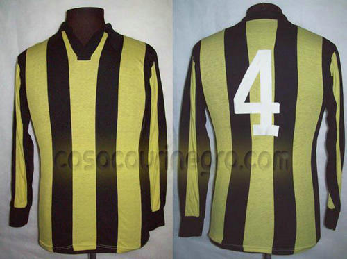 maillots ca penarol domicile 1973 rétro